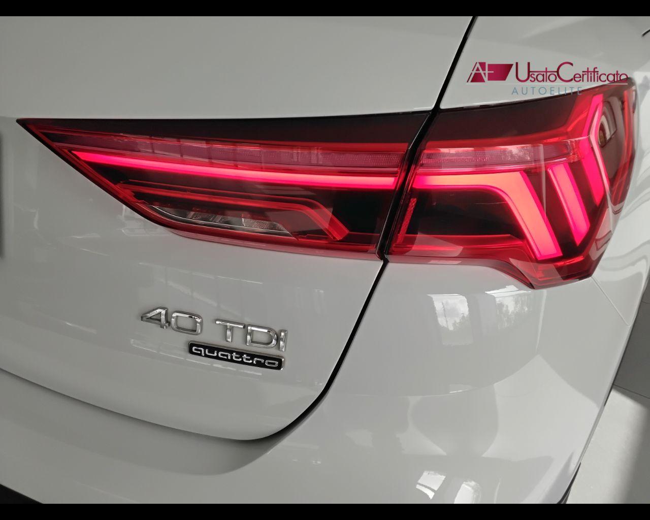 AUDI Q3 40 TDI quattro S tronic Business Advanced