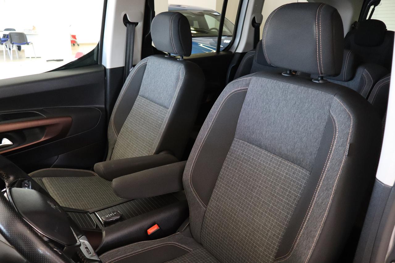PEUGEOT RIFTER 1.5 BLUEHDI 130 CV EAT8 GT LINE LONG 7 POSTI
