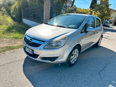 Opel Corsa 1.2 80CV 5 porte GPL-TECH Edition