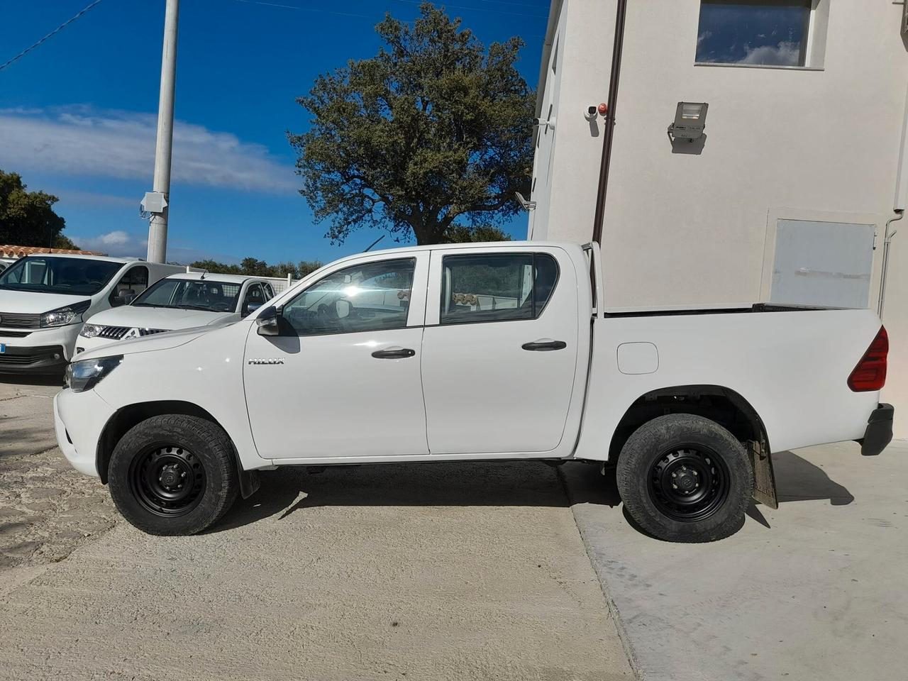 Toyota Hilux 2.4 D-4D 4WD 4 150 CV