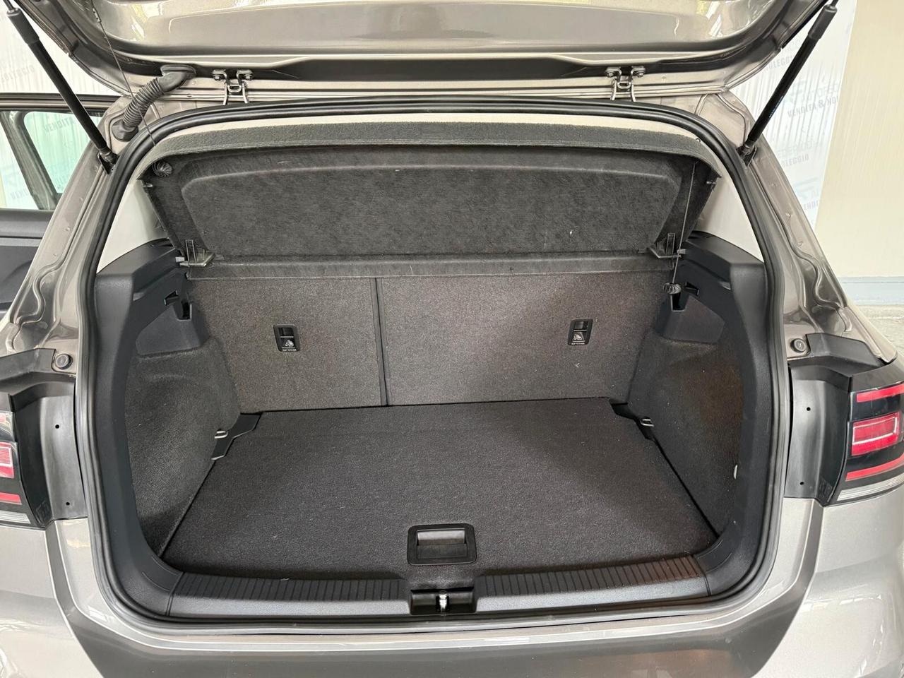 Volkswagen T-Cross 1.0 Benz. 115cv First Edition