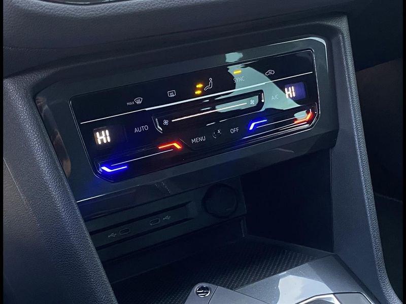 Volkswagen Tiguan R-Line 2.0 TDI 150CV DSG