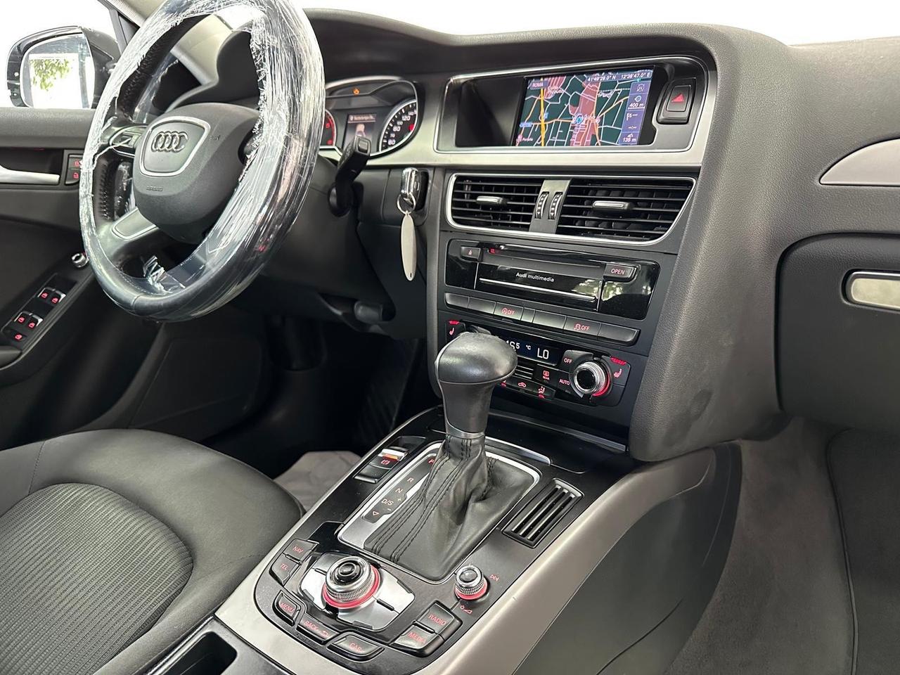 Audi A4 Avant 2.0 TDI 150 CV -S LINE- GARANTITA-2014