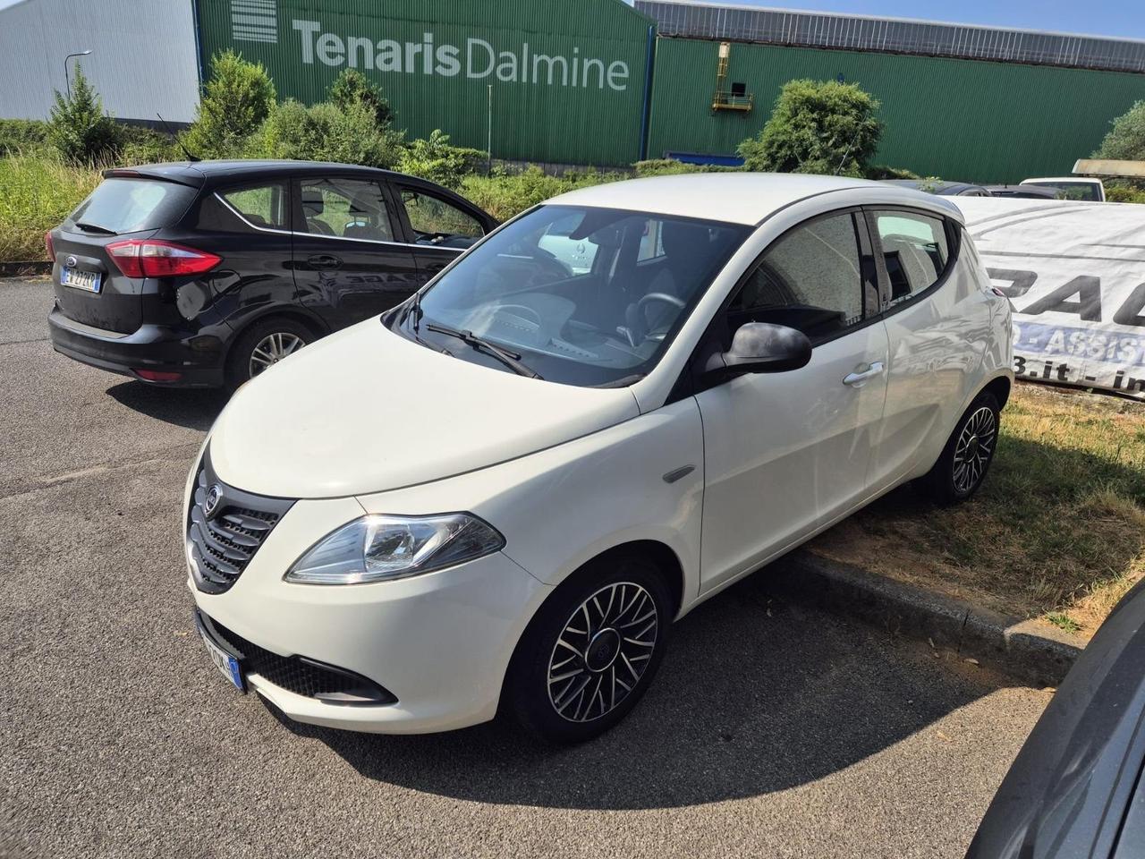 Lancia Ypsilon 1.2 69 CV 5 porte GPL Ecochic Unyca