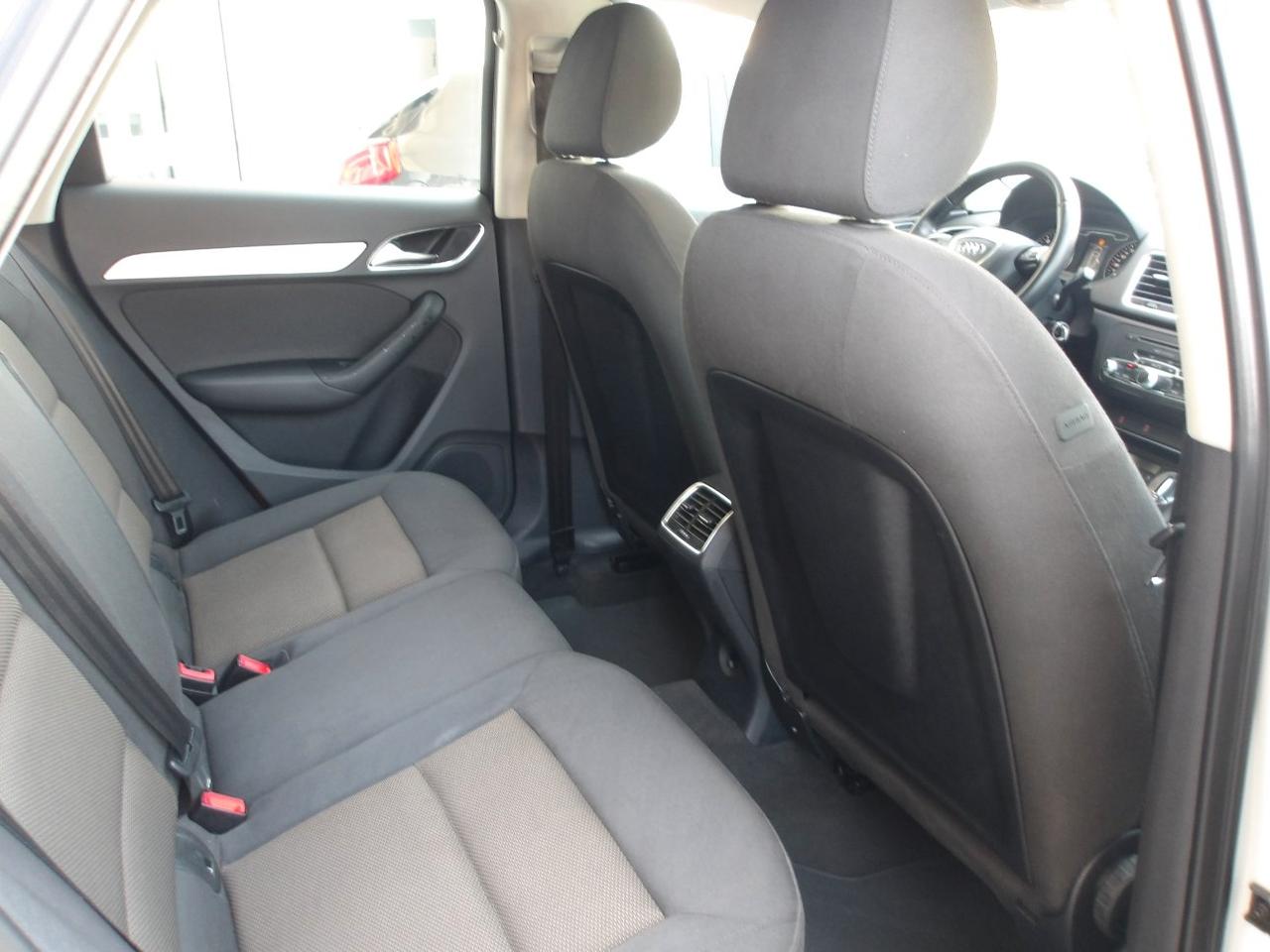 Audi Q3 2.0 tdi 140cv