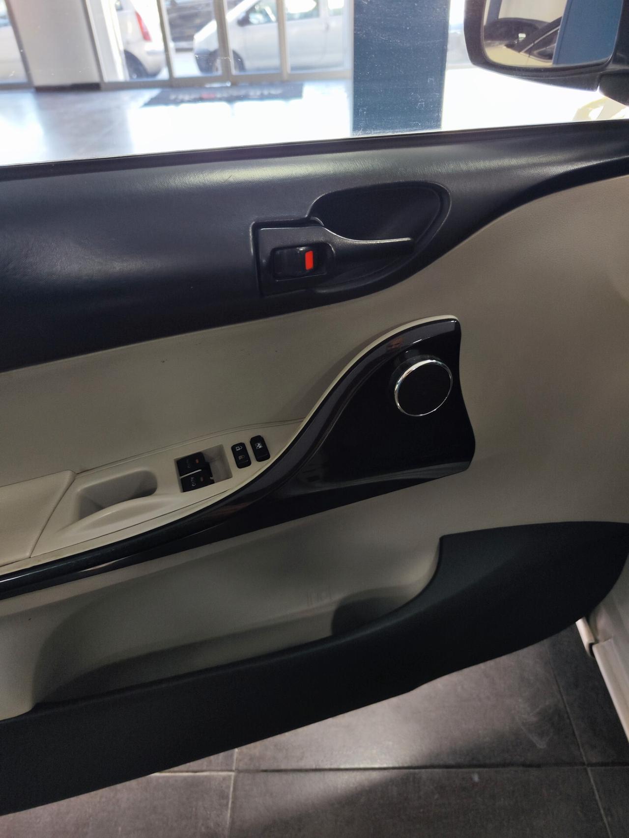 Toyota iQ 1.0 68cv CVT CAMBIO AUTOMATICO