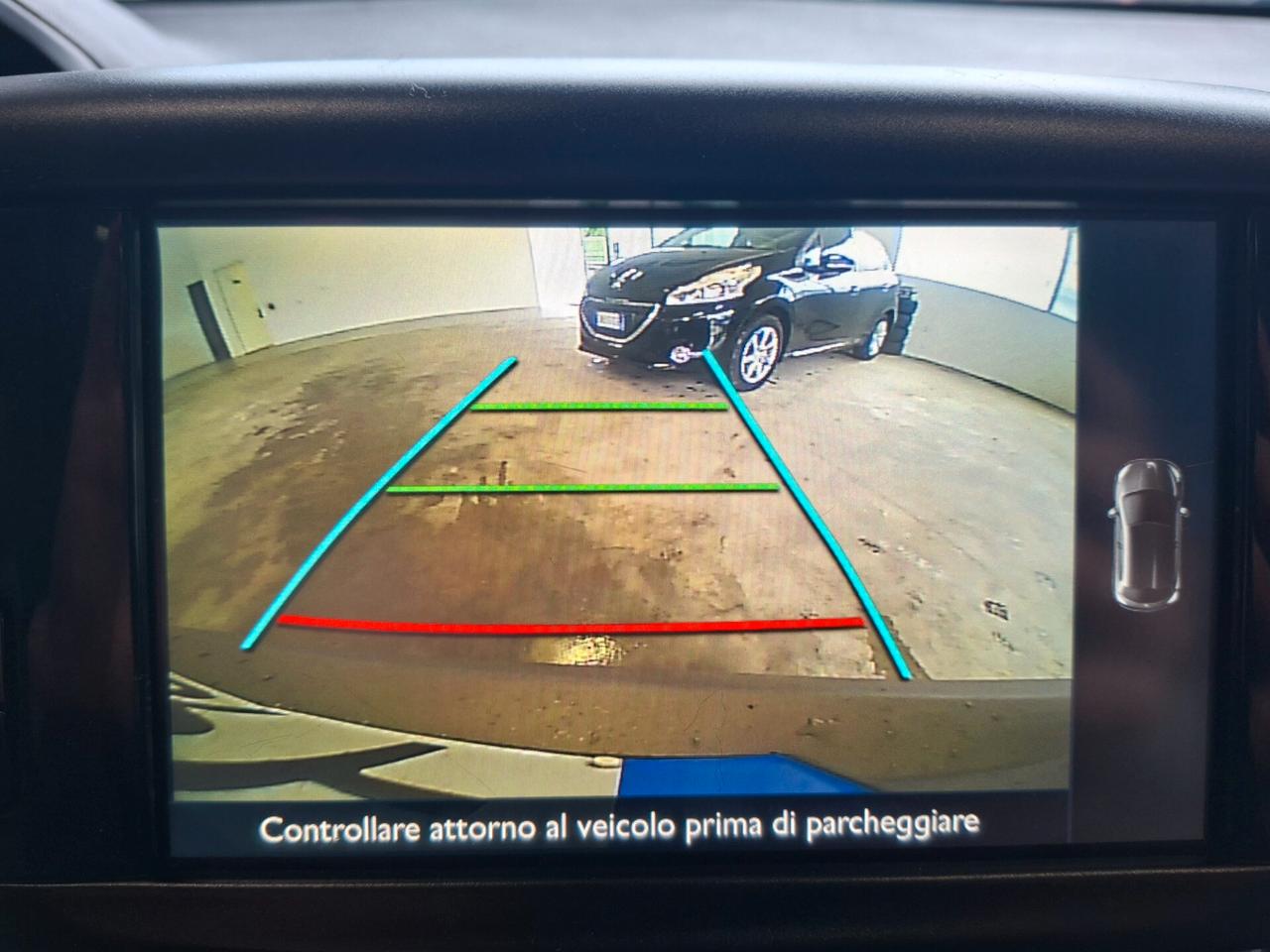 Peugeot 208 PureTech 82 5 porte Allure