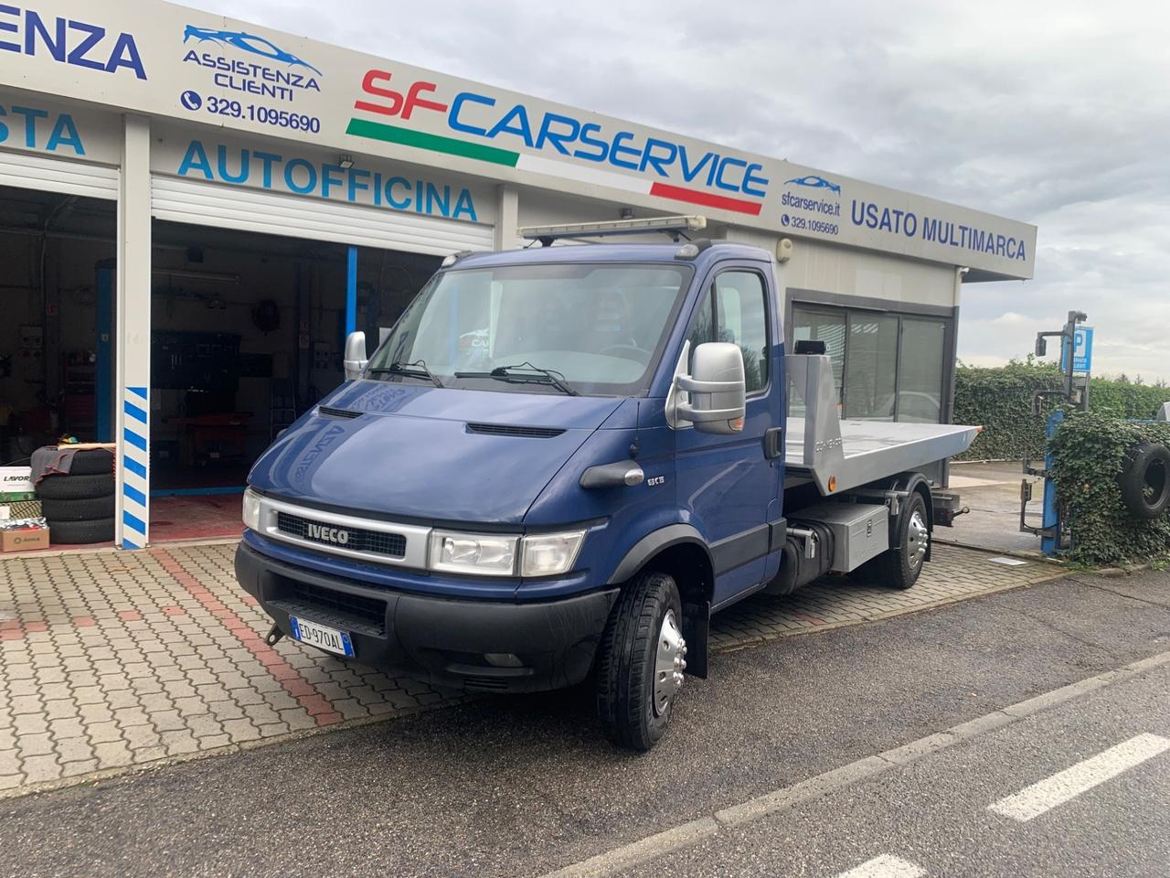 Iveco Daily Carroattrezzi