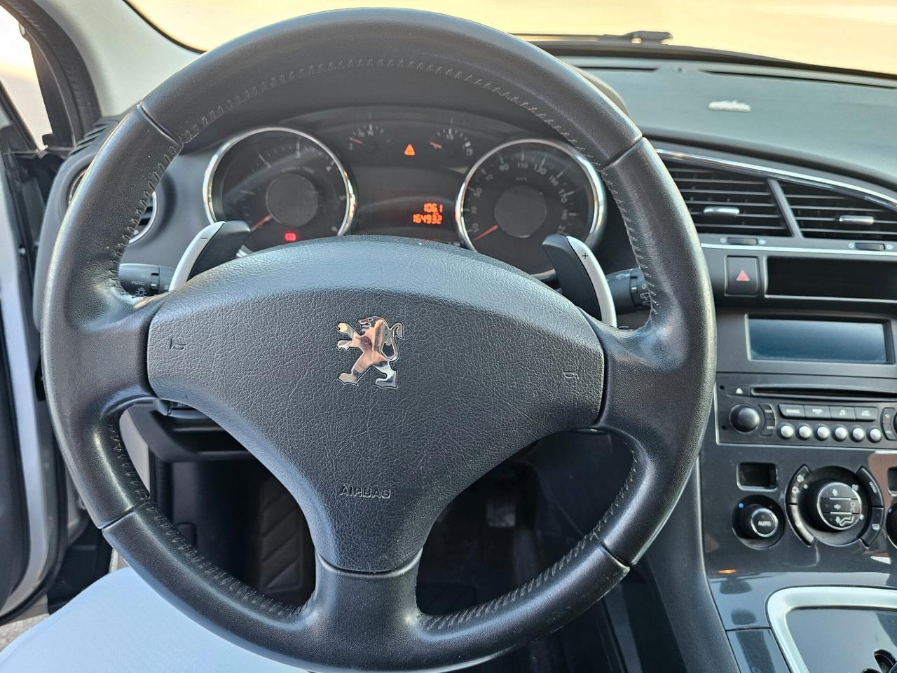 PEUGEOT 3008 1.6 HDI 115CV BUSINESS AUTO