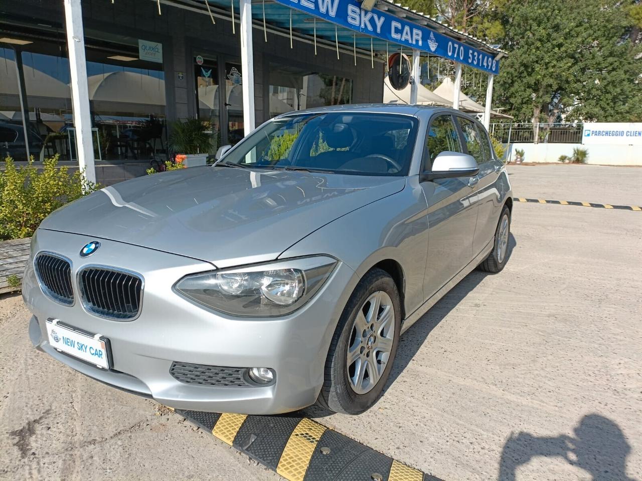 Bmw 118d 5p. Unique