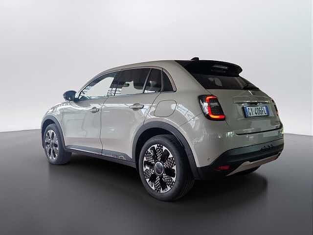 Fiat 600 IV 2023 600 1.2 hybrid La Prima 110cv auto