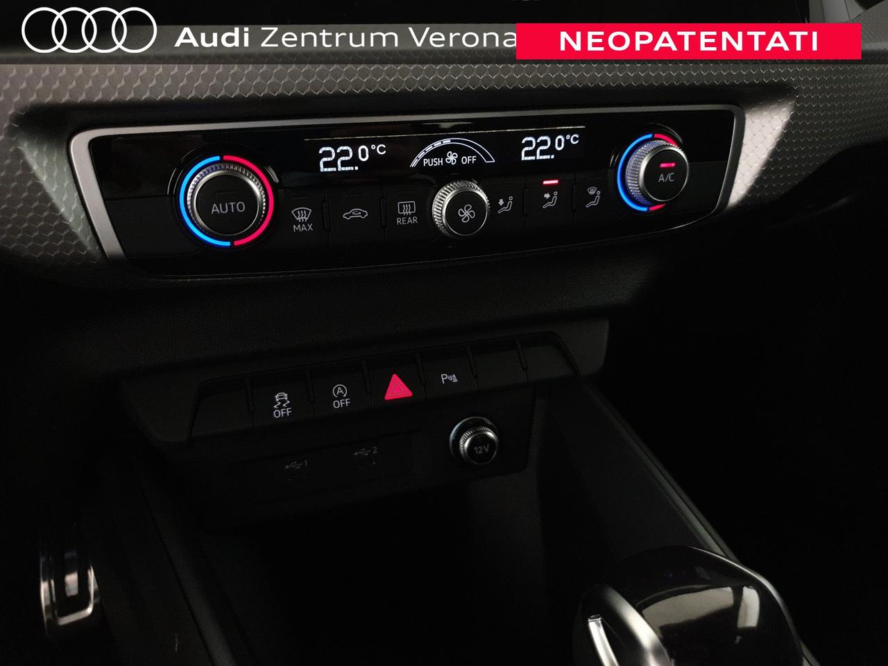 Allstreet 30TFSI 116CV S tronic Identity Contrast