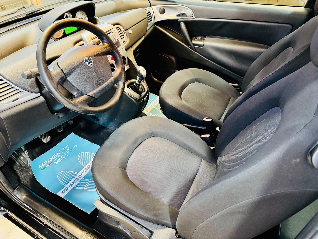 Lancia Ypsilon 3Porte 1.2 69 CV - Distribuzione nuova!