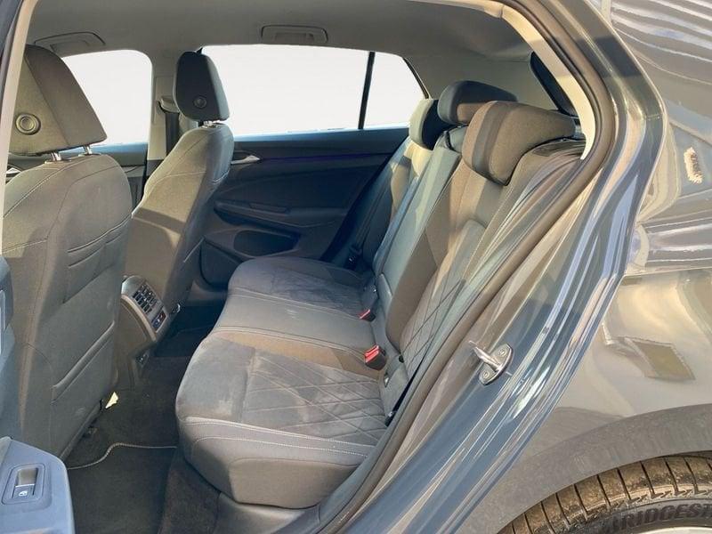 Volkswagen Golf Golf 1.5 eTSI 130 CV EVO ACT DSG Style