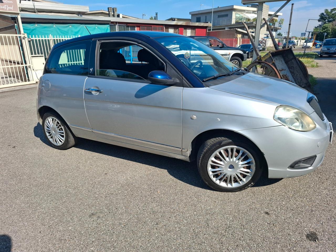 Lancia Ypsilon 1.4 Passion