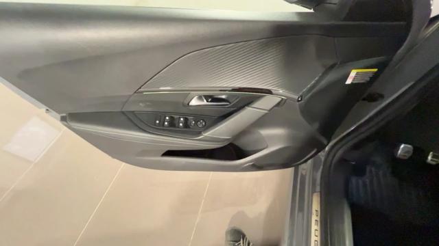 PEUGEOT 208 PureTech 100 CV 5 porte GT - ANCHE NERA!
