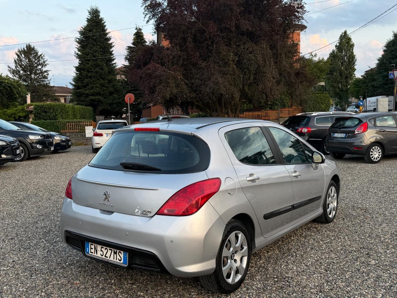 Peugeot 308 1.6 8V e-HDi 112CV Stop&Start 5p. Access