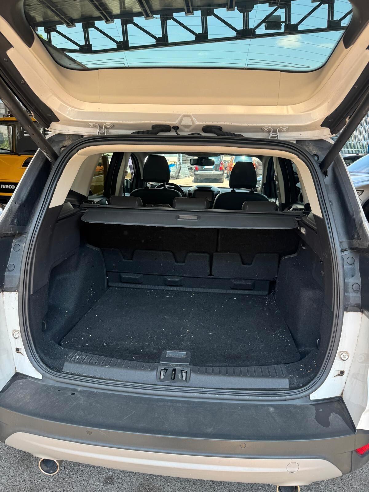Ford Kuga 2.0 TDCI 150 CV S&S 4WD Powershift Business