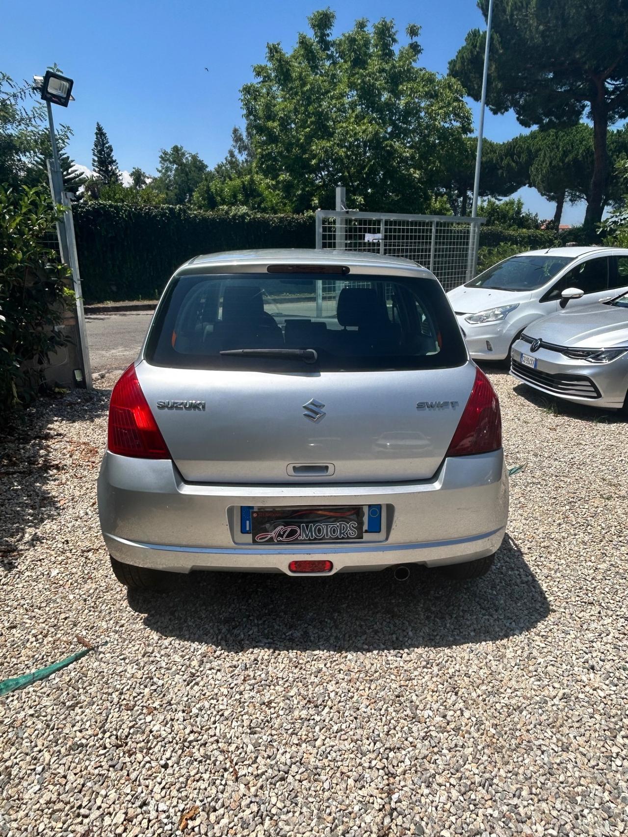 Suzuki Swift 1.3 DDiS 5p. GLX