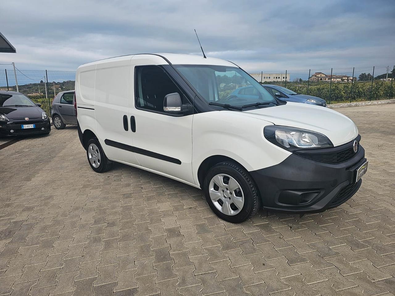 FIAT DOBLO' 1.6 MJT 105CV 3 POSTI 11/2020