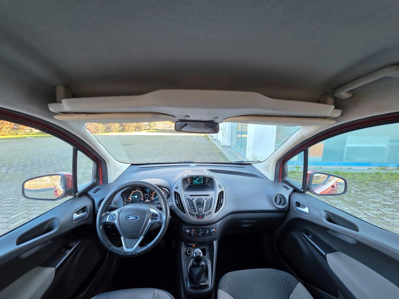 Ford Tourneo Courier 1.6 TDCI 95 CV Plus