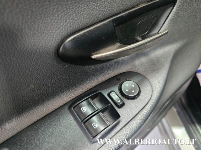 LANCIA Ypsilon 1.3 MJT 16V 95 CV 5 porte S&S Silver