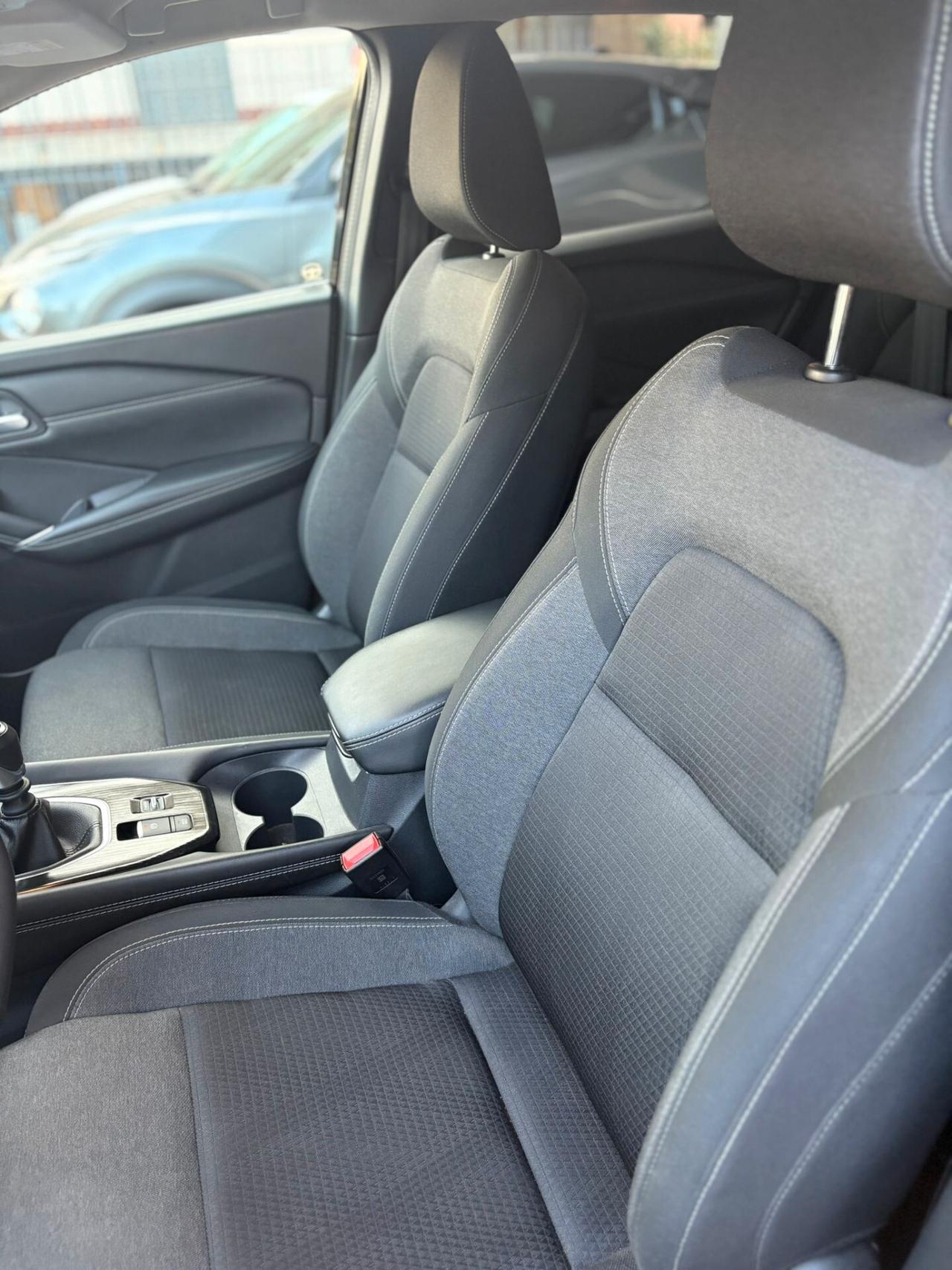 Nissan Qashqai MHEV 140 CV N-Connecta