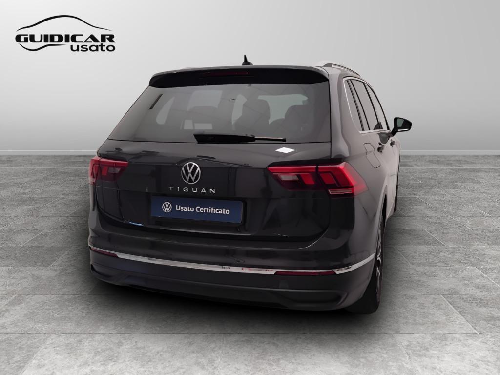 VOLKSWAGEN Tiguan II 2021 - Tiguan 2.0 tdi Life 122cv