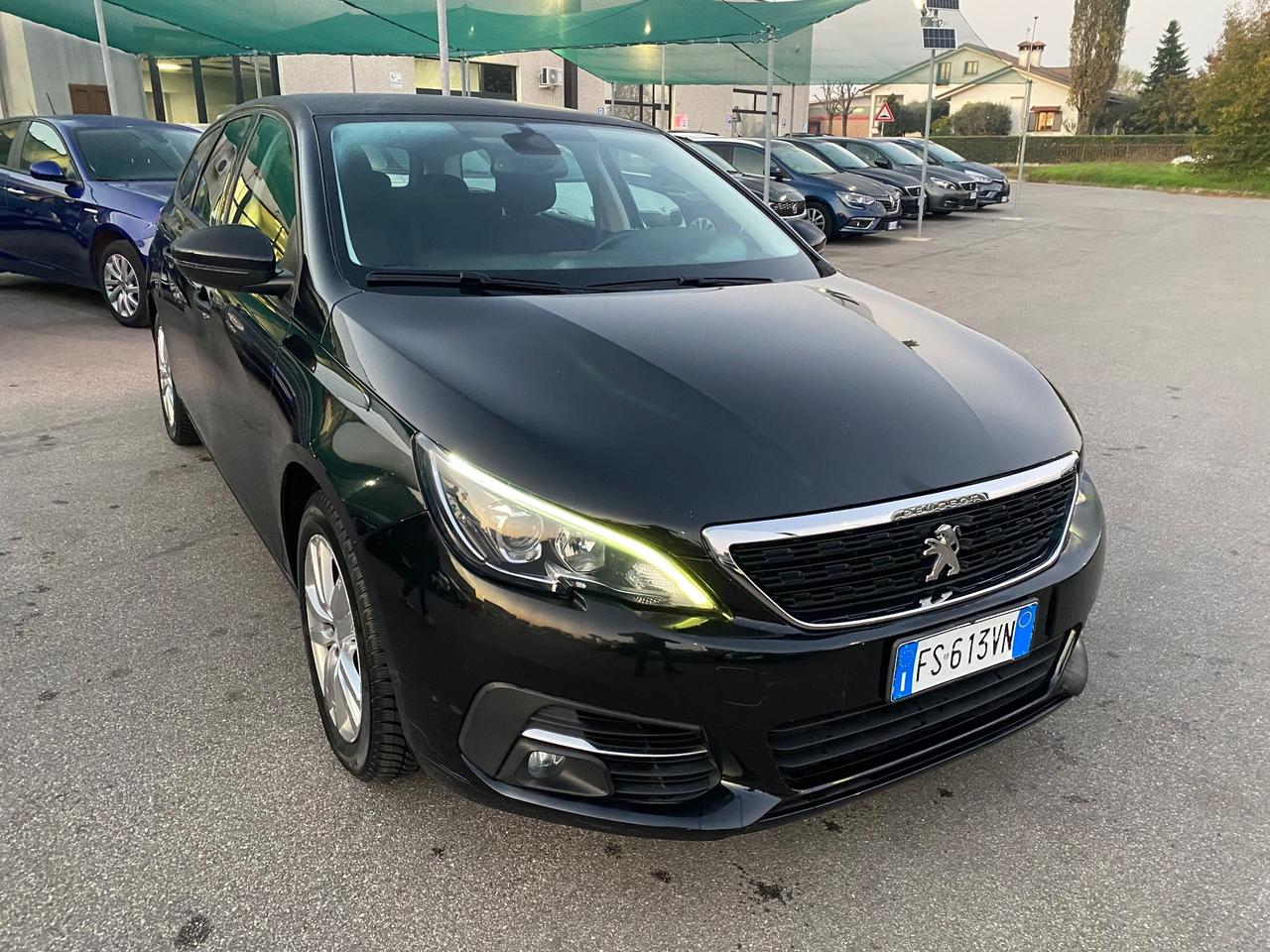 Peugeot 308 My19 Sw 1.5 130 Cv EAT8 Euro6d TEMP Navi Led Garantita