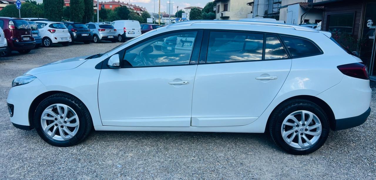 Renault Megane Mégane 1.5 dCi 110CV SporTour Wave