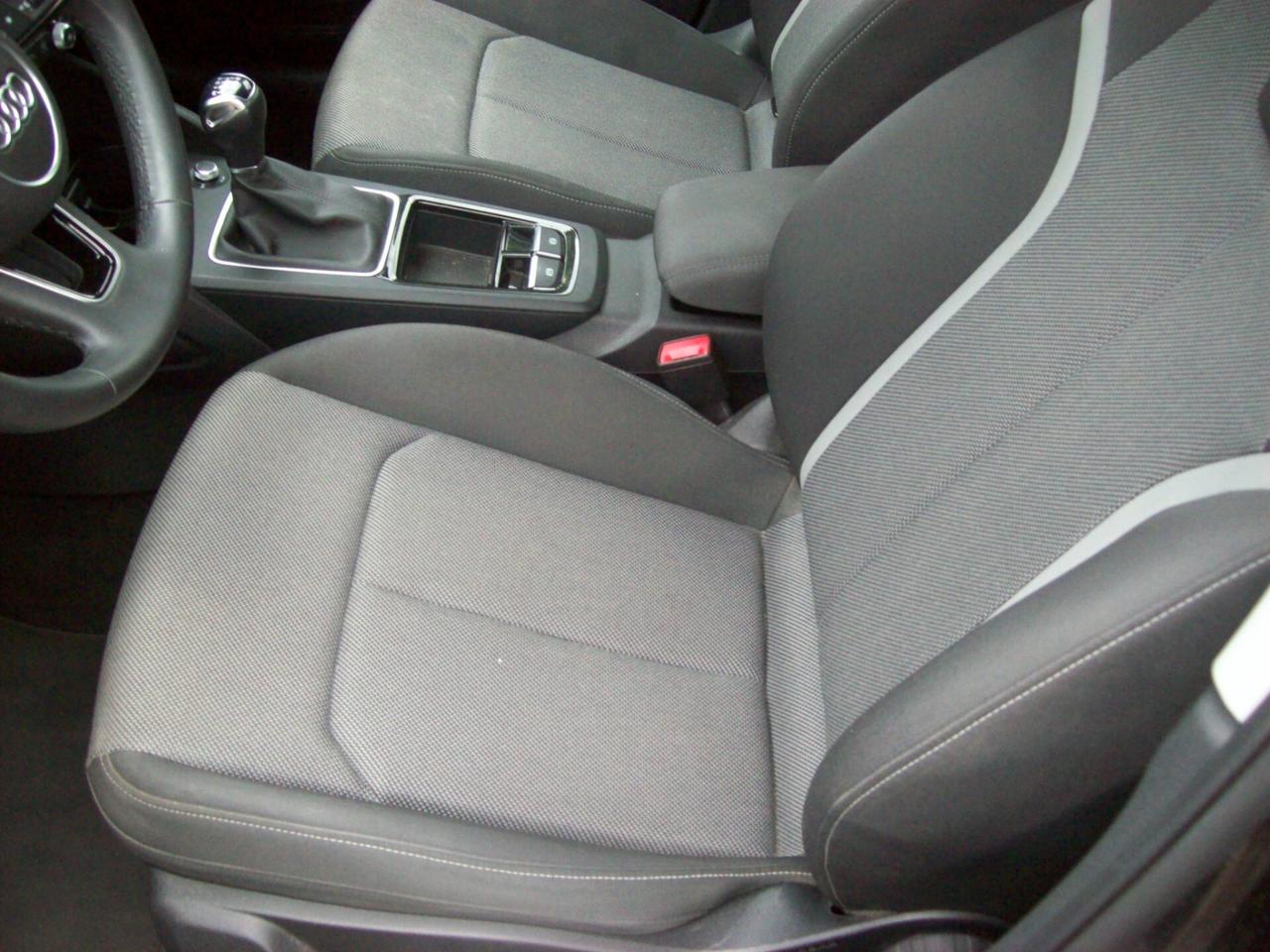 Audi Q2 30 TDI S line Edition