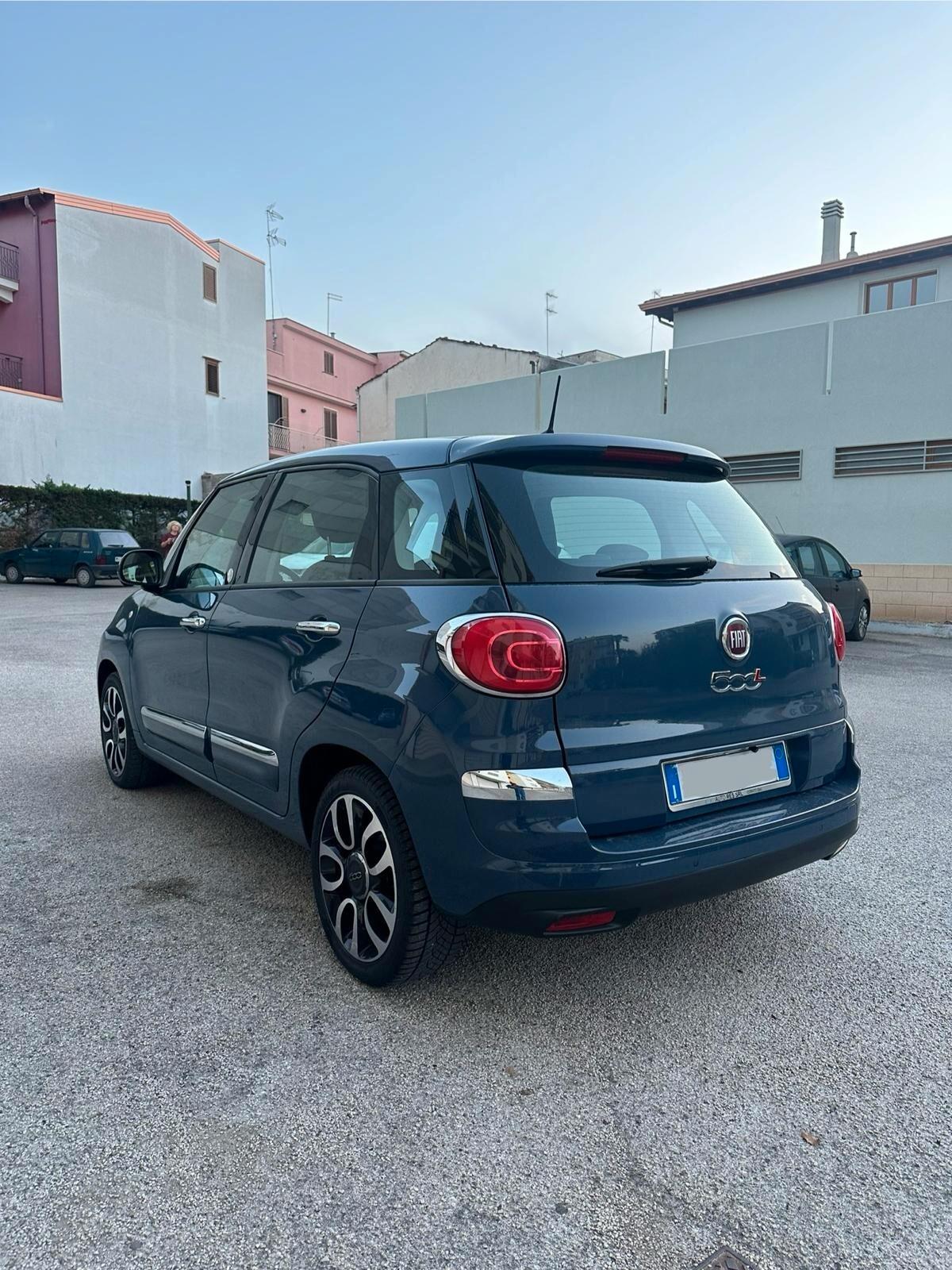 Fiat 500L 1.6 Multijet 120 CV Mirror