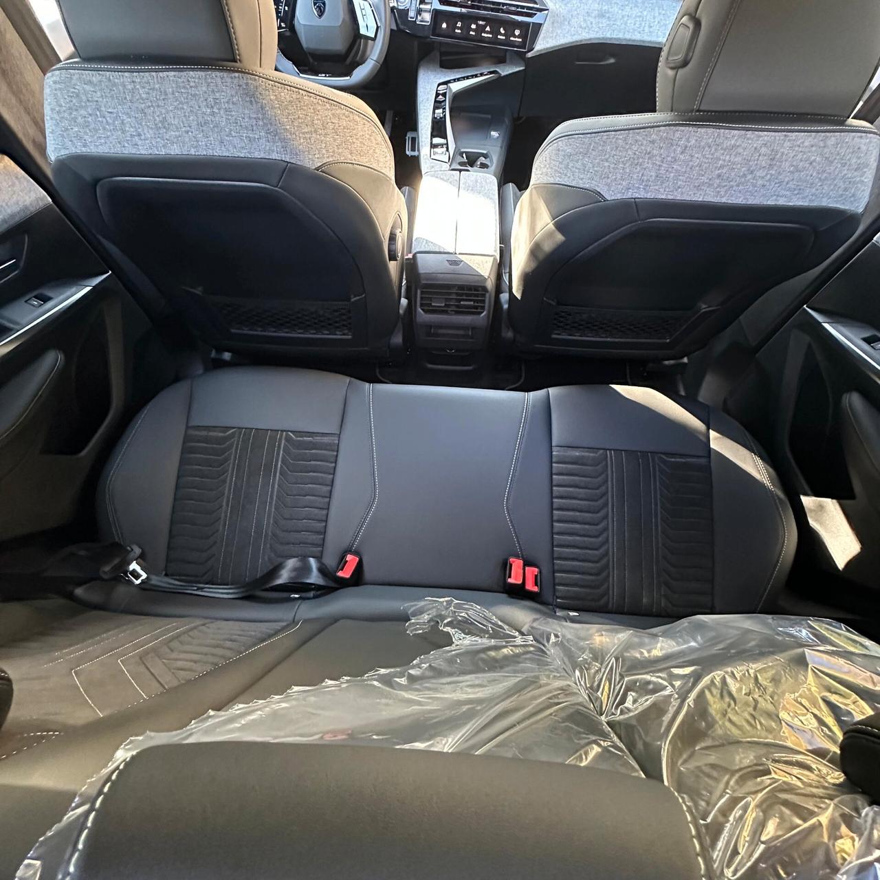 Peugeot 3008 Hybrid e-DCS6 GT