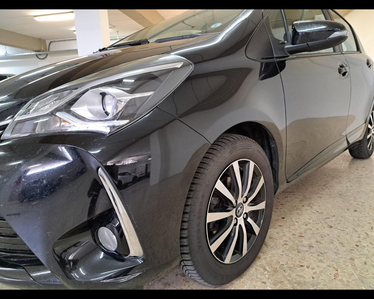 TOYOTA Yaris 5p 1.0 Active