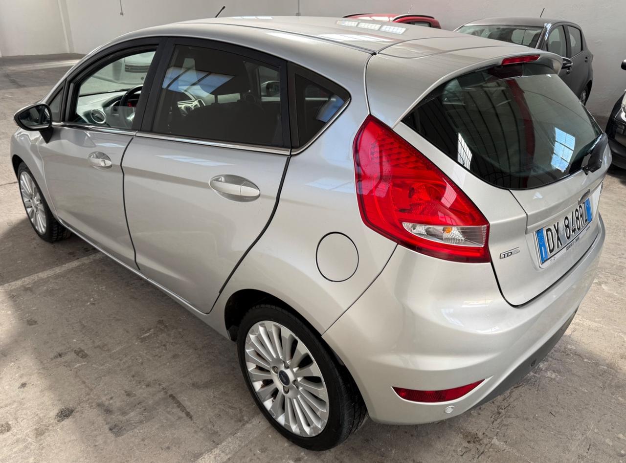 Ford Fiesta 1.4 TDCi 5p. Titanium - 2009