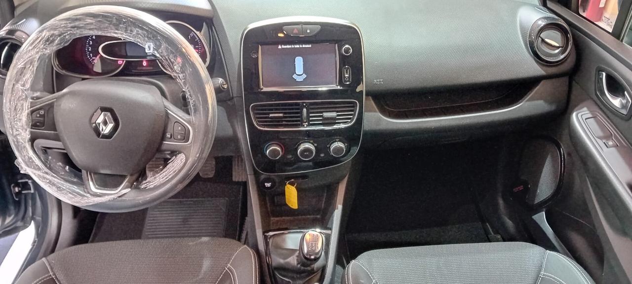 Renault Clio TCe 12V 90CV Start&Stop 5 porte Energy Intens