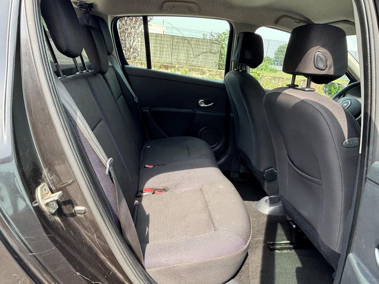 Renault Clio 1.2 16V 5 porte