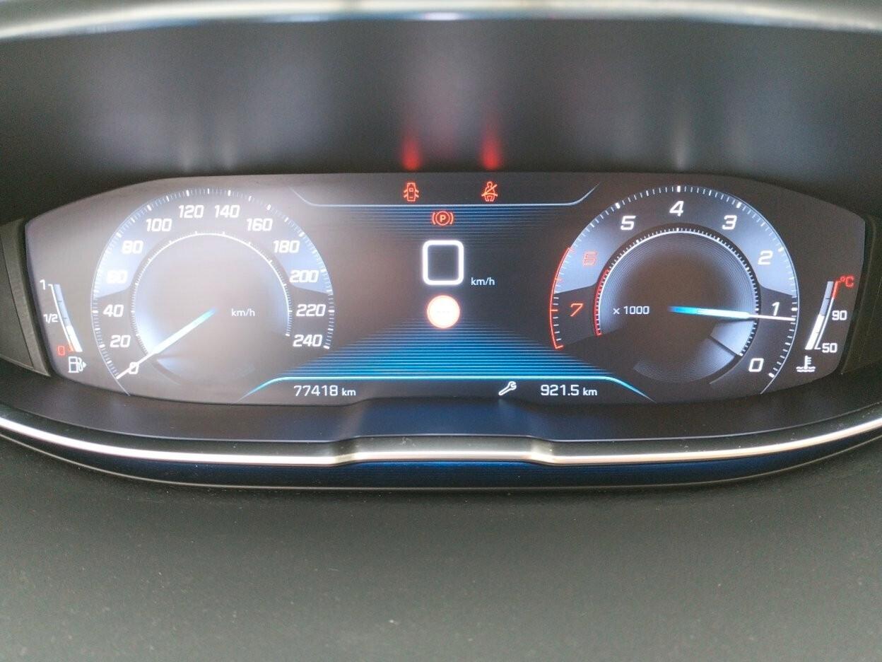 Peugeot 3008 1.2 puretech t Allure s