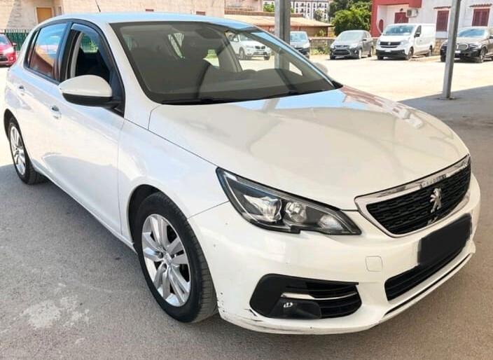 Peugeot 308 BlueHDi 100 S&S Business