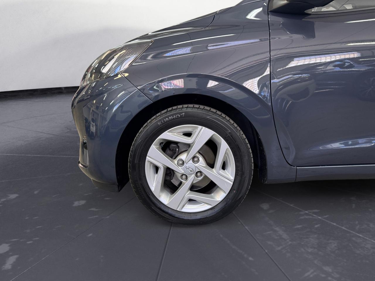 HYUNDAI i10 1.0 mpi Tech Connect Pack