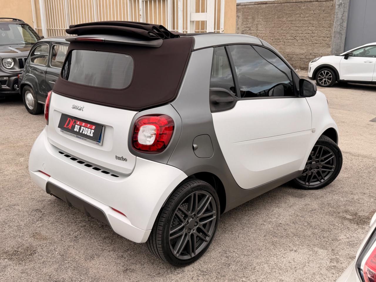 Smart ForTwo SuiteBrown CABRIO 0.9 90Cv TURBO ALLES BRABUS