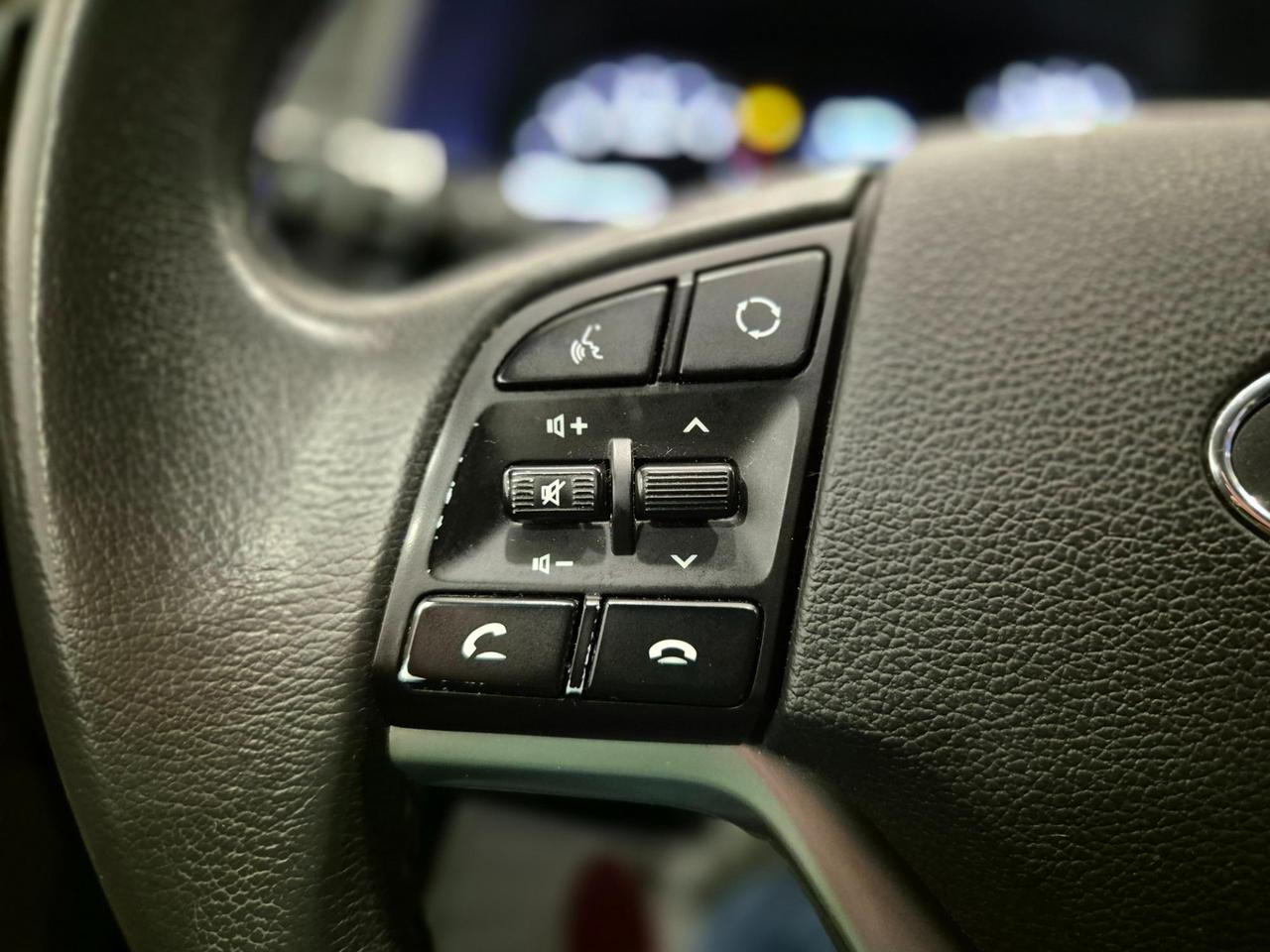 Hyundai Tucson 1.6 crdi Xprime 2wd 115cv - NEOPATENTATI - UNIPROPRIETARIO - Cruise/Lim - Cam