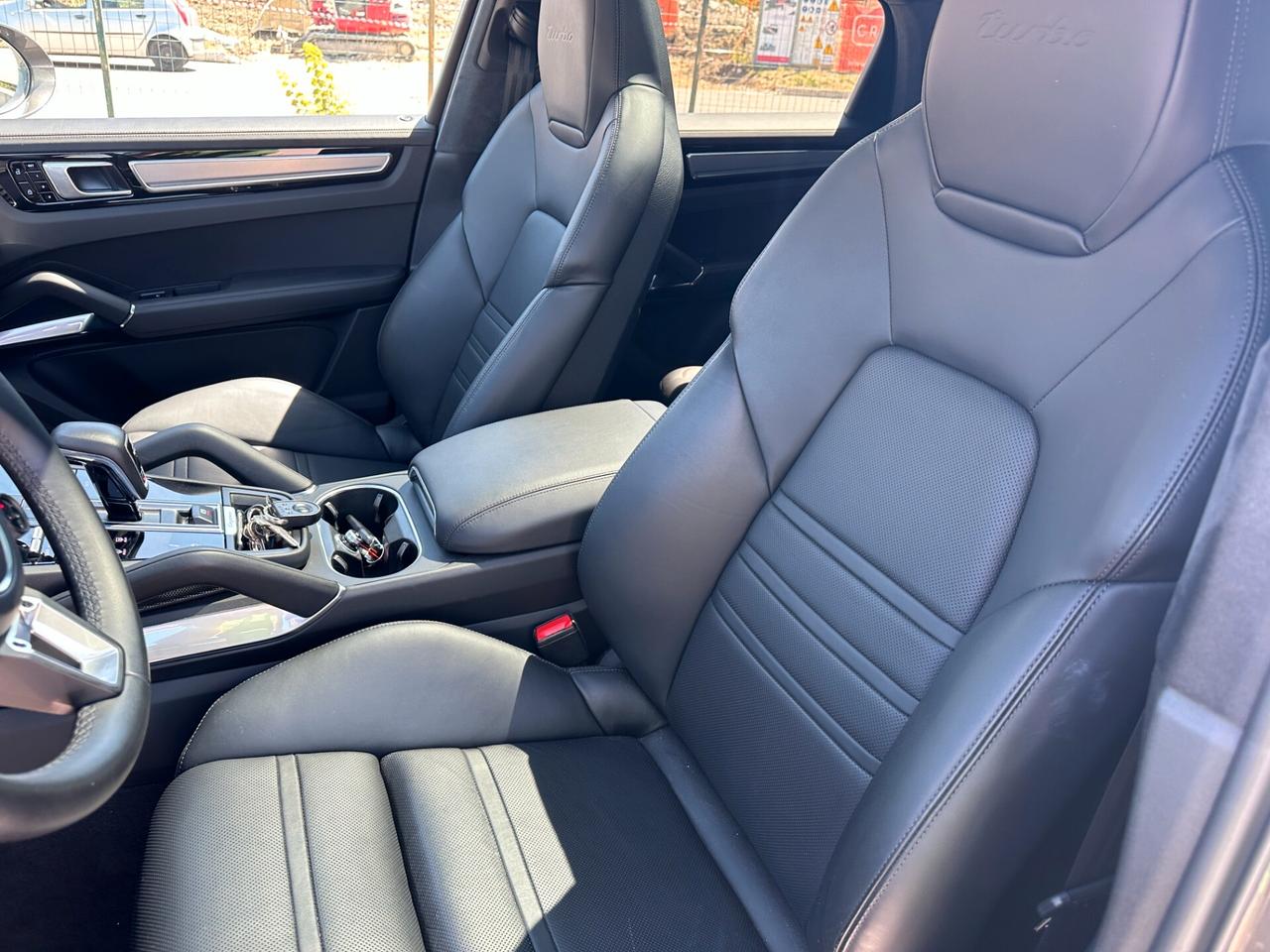 Porsche Cayenne Coupé 4.0 V8 Turbo