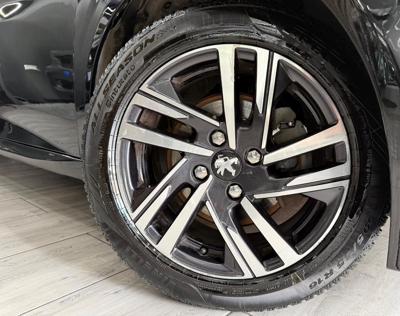 Peugeot 208 PureTech 100 Stop&Start 5 porte Allure Pack KAMERA
