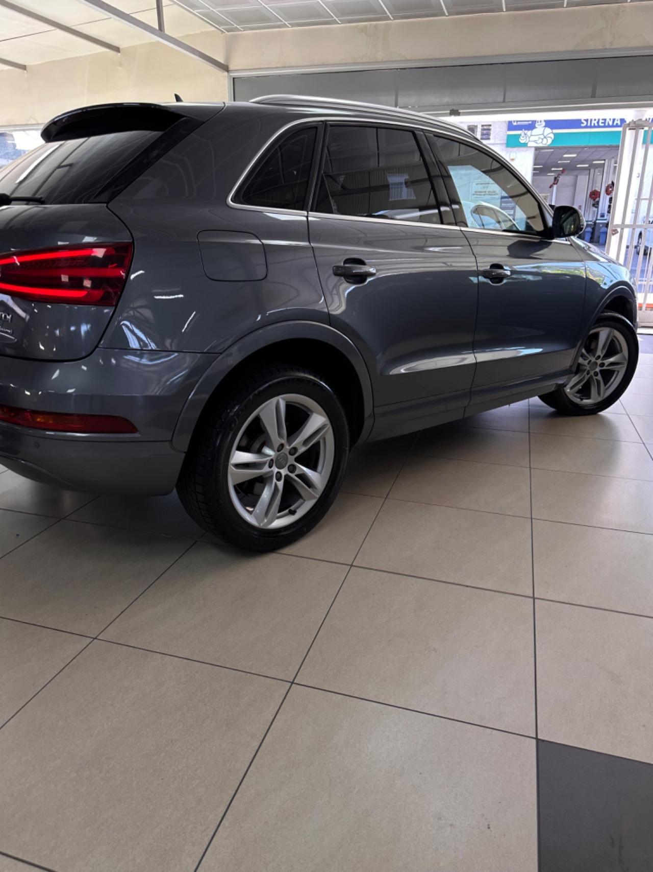 Audi Q3 2.0 TDI 150 CV quattro S tronic Sport