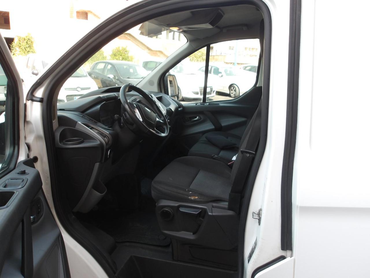 FORD Transit Custom 2.0 tdci 130cv Entry