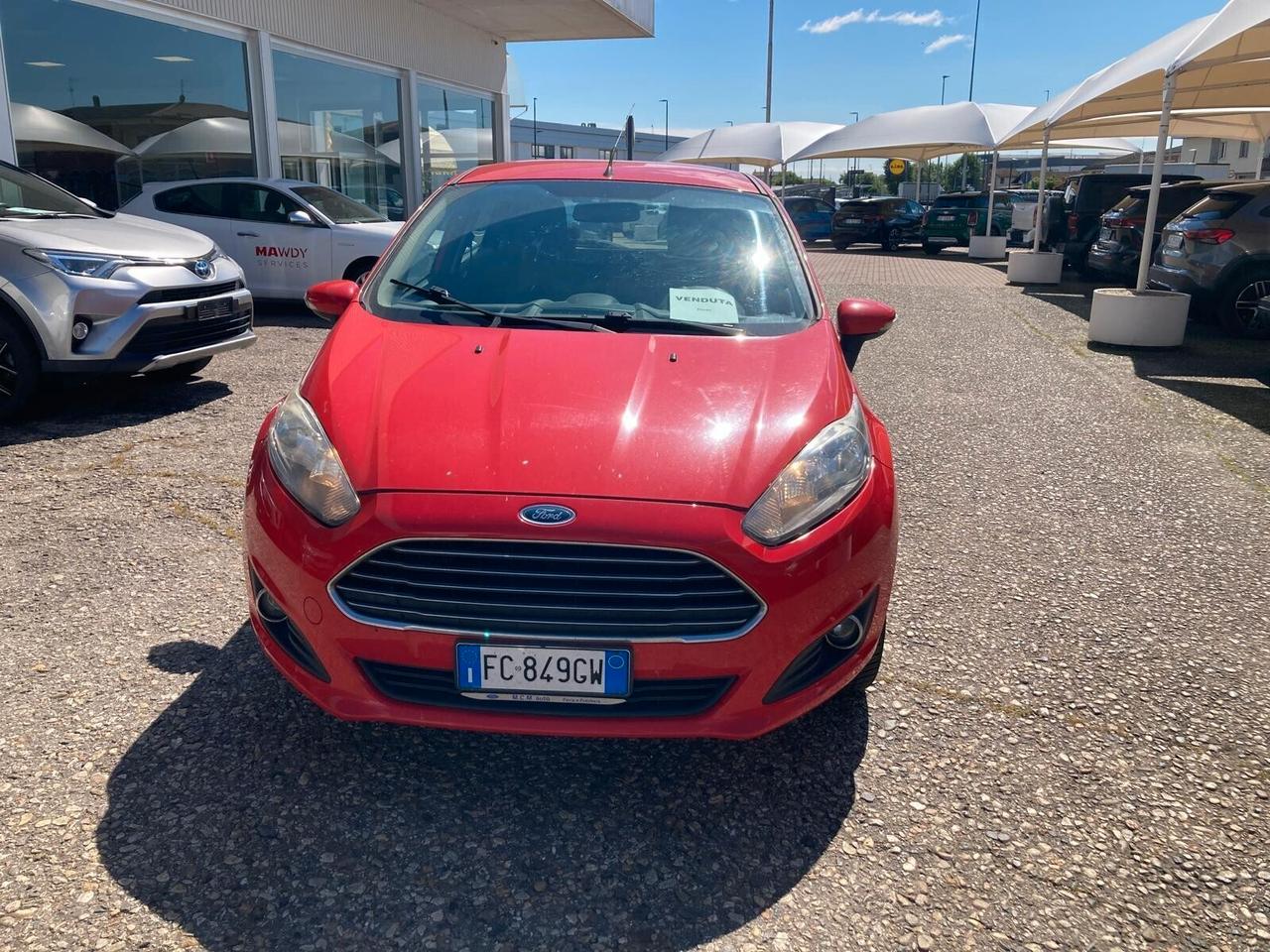Ford Fiesta 1.5 TDCi 75CV 5 porte OK neopatentati
