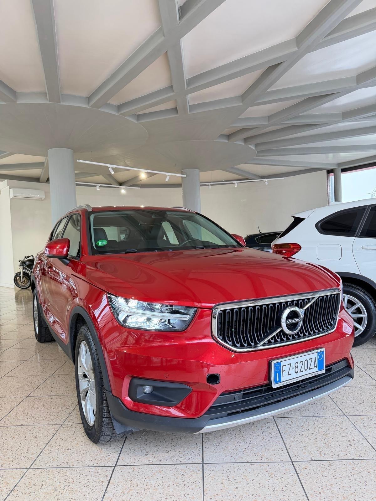 Volvo XC40 D4 AWD Geartronic R-design