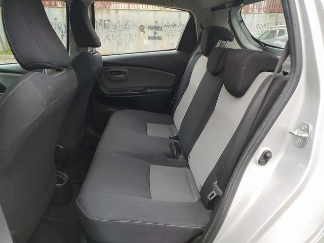 Toyota Yaris Yaris III 5p 1.5h Active
