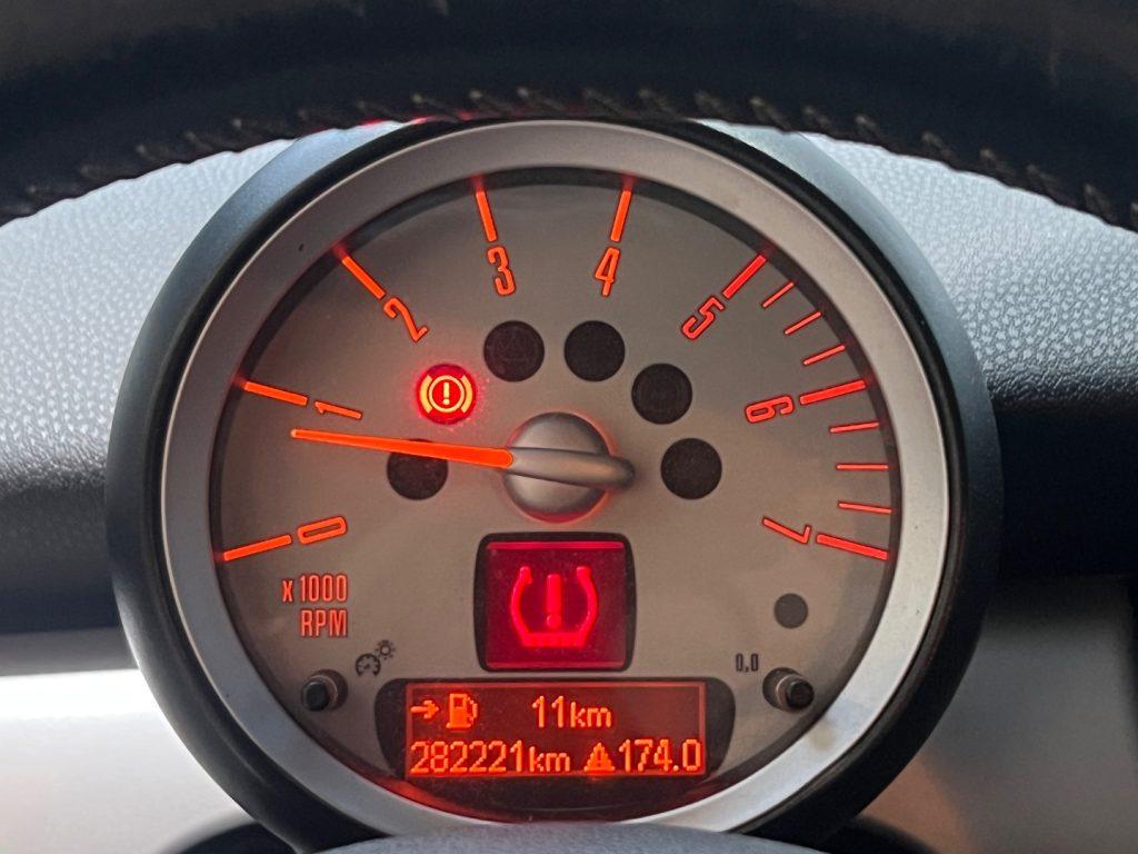 MINI Cooper D 1.6 16V